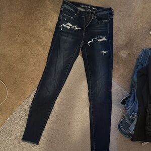 American Eagle Outfitters Women's Ripped Dark Blue Skinny Jeans